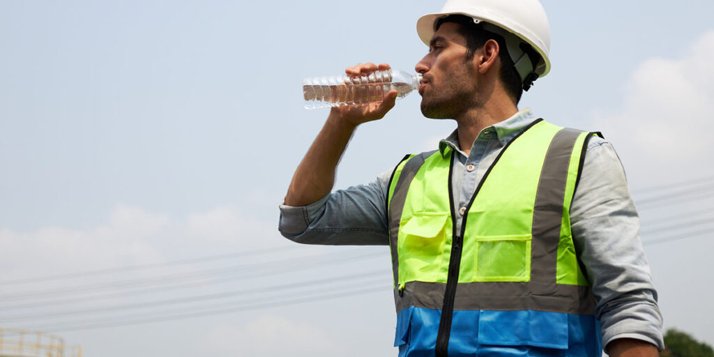 Hydration Tips For Outdoor Workers